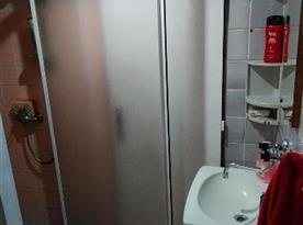 Koupelna (ve sklepních prostorech rod. domu)
